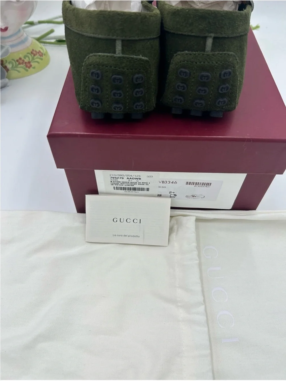 Men’s Gucci GG embossed suede driver loafer size 8.5 it’s 9.5 US made in Italy